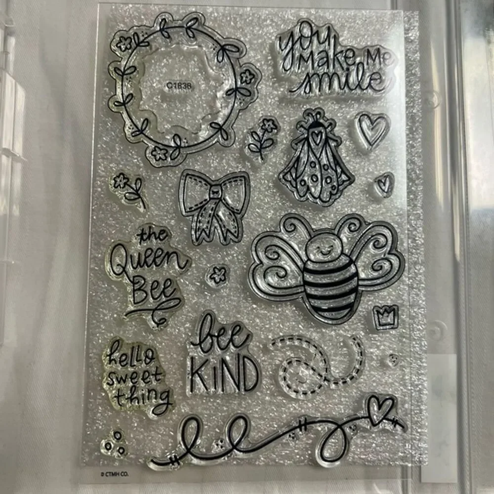 *RARE* CTMH Close to My Heart C1838 Queen Bee Acrylic Stamp and Framelit Set